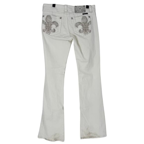 Miss Me Jeans Signature Boot Cut Embellished Pockets Jeans in White - Picture 1 of 5